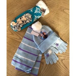 *NWT* Disney Frozen 2 Girls Winter Set